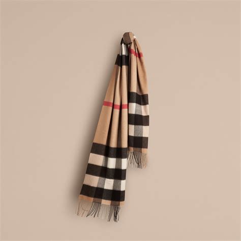 burberry scarf hong kong.